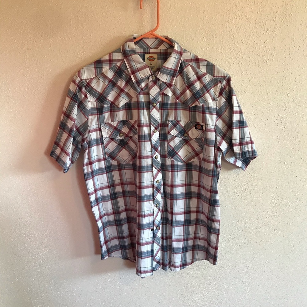 Men’s Dickies white/red/blue snap-down shirt